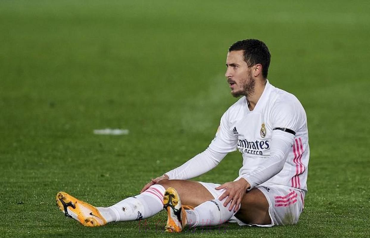 马卡:皇马计划清洗阿扎尔等三人 为青训球员让位 马卡:皇马计划清洗阿扎尔等三人 为青训球员让位